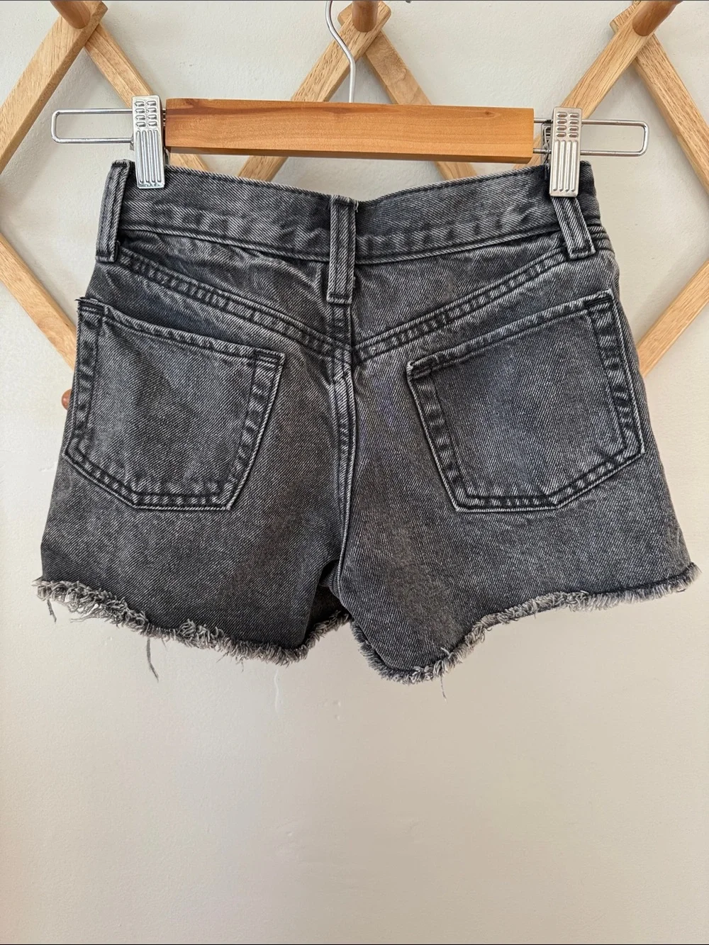 Old Navy Girls Size 8 Black High Rise Denim Cutoff Shorts Frayed Hem